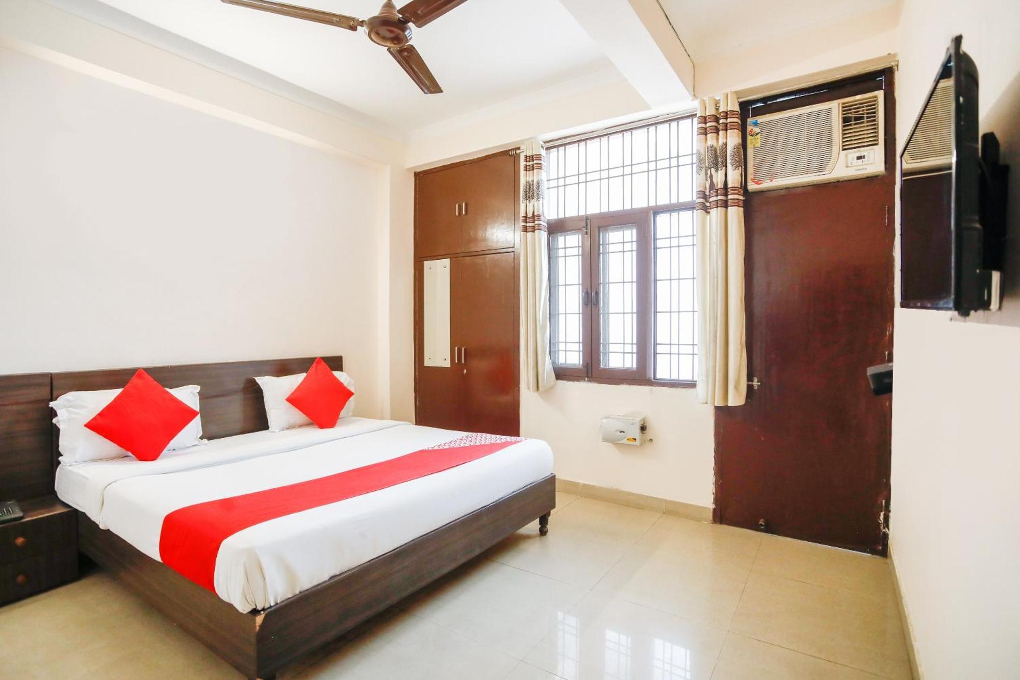 Hotel O Av Residency Near Botanic Garden Of Indian Republic Ноида Екстериор снимка